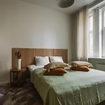 Cozy City Break Apartment